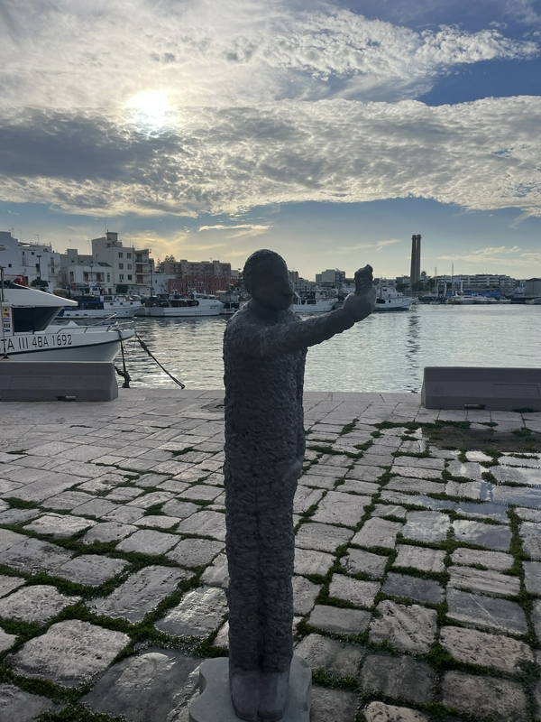 Monopoli, passing through 4