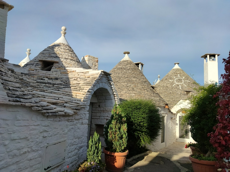 Guided tour of the Trulli, so you don't miss a thing hero