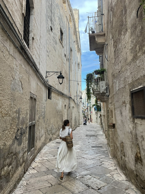 Monopoli, passing through 1