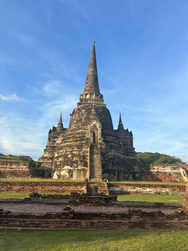 Ayutthaya: the rediscovered city 1