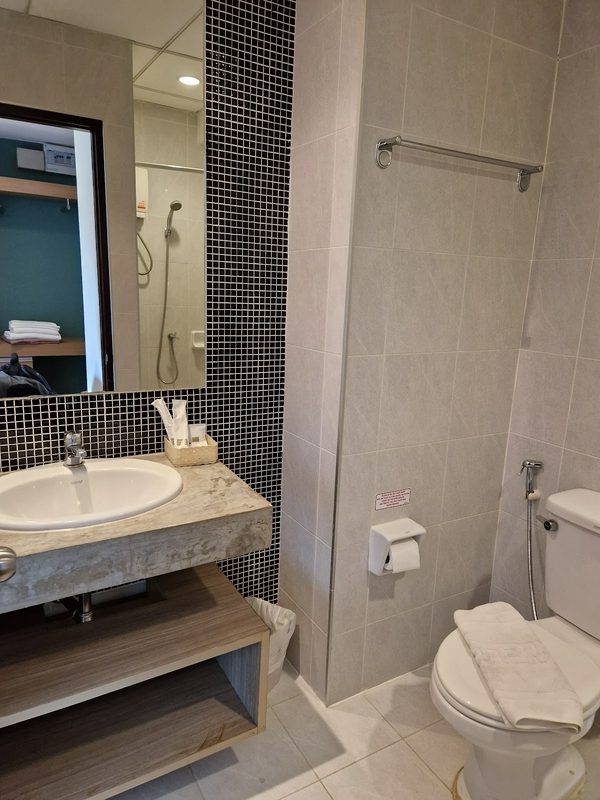 Peace Land Khaosan 3