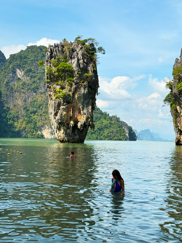 James Bond island  4