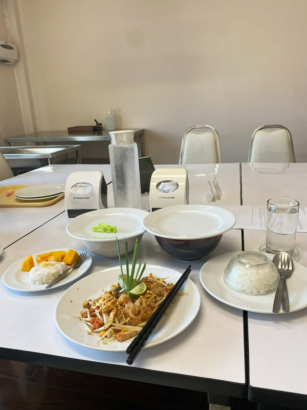 Thai cooking class 3