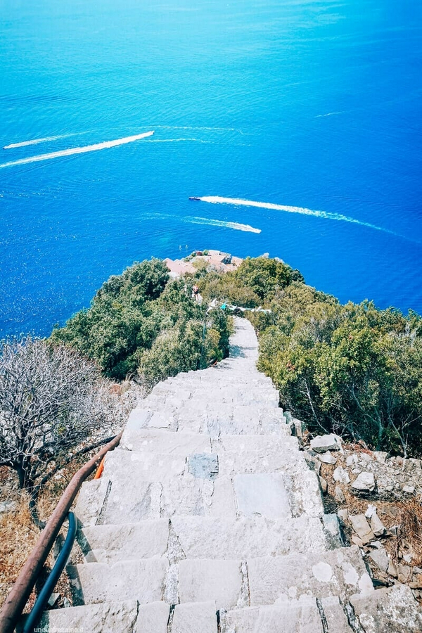 Monesteroli: 1100 steps to paradise 4