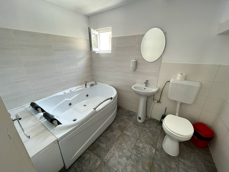 Union Square Cozy Inn 2