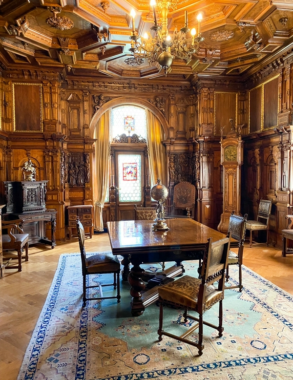 Peles Castle and Bran Castle in Transylvania, Romania, showcasing historical architecture.