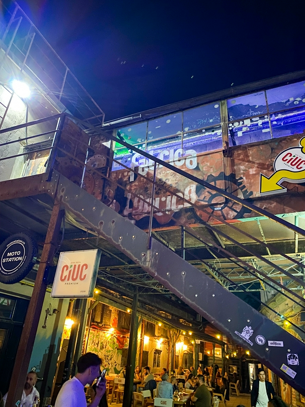 The best cafes in Bucharest 1