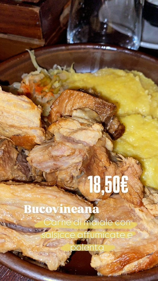 Caru' cu bere - traditional inn 3