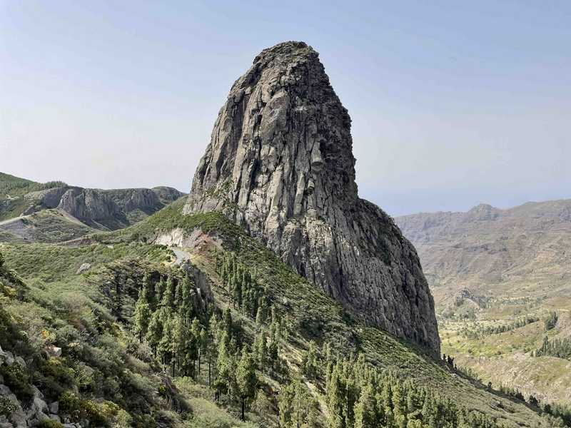 Hiking to La Gomera hero