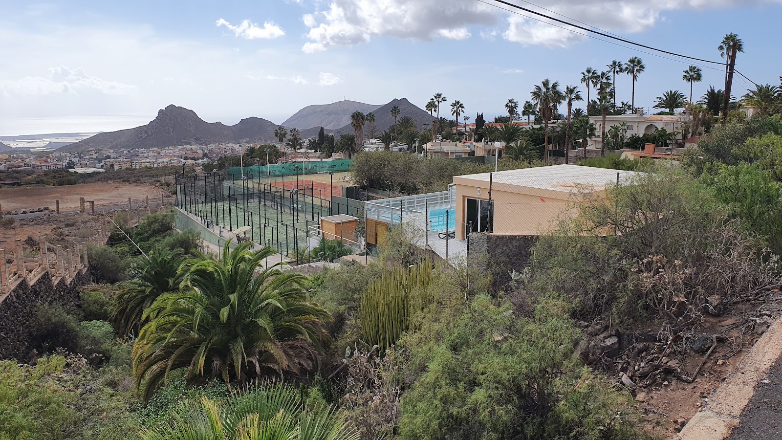 Padel lessons with a view 2