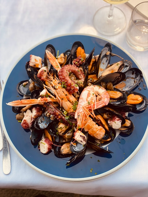 Transatlantic Restaurant Hotel 2