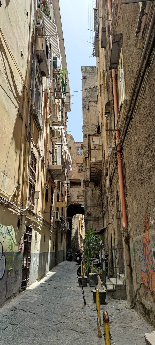 San Gennaro by Jorit Agoch 3