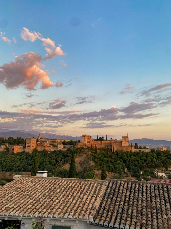 What else to do or see in Granada? 1