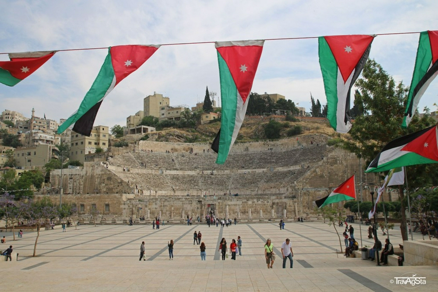 Amman amphitheater showcasing ancient architecture and cultural significance.