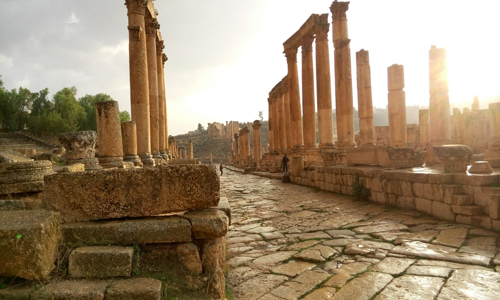Ancient ruins showcasing columns at a historic site.