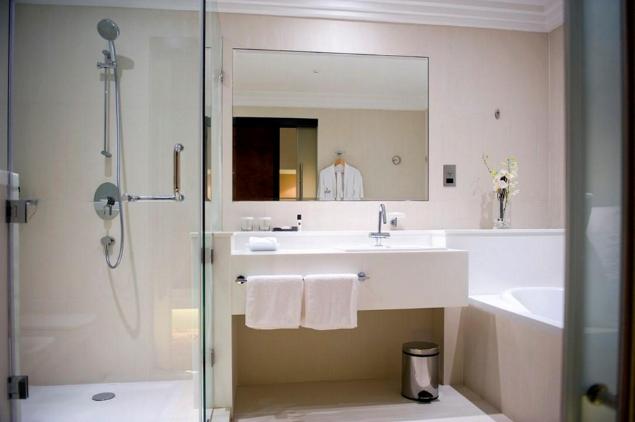 Millennium Airport Hotel Dubai 3