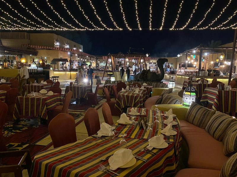 Al Hadheerah Restaurant 4
