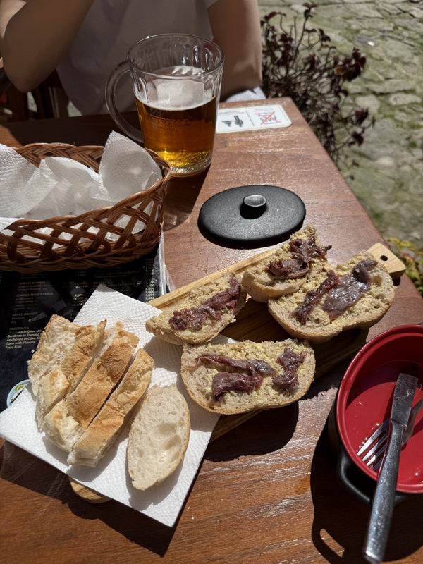 Cerca Velha - Food & Drinks 1