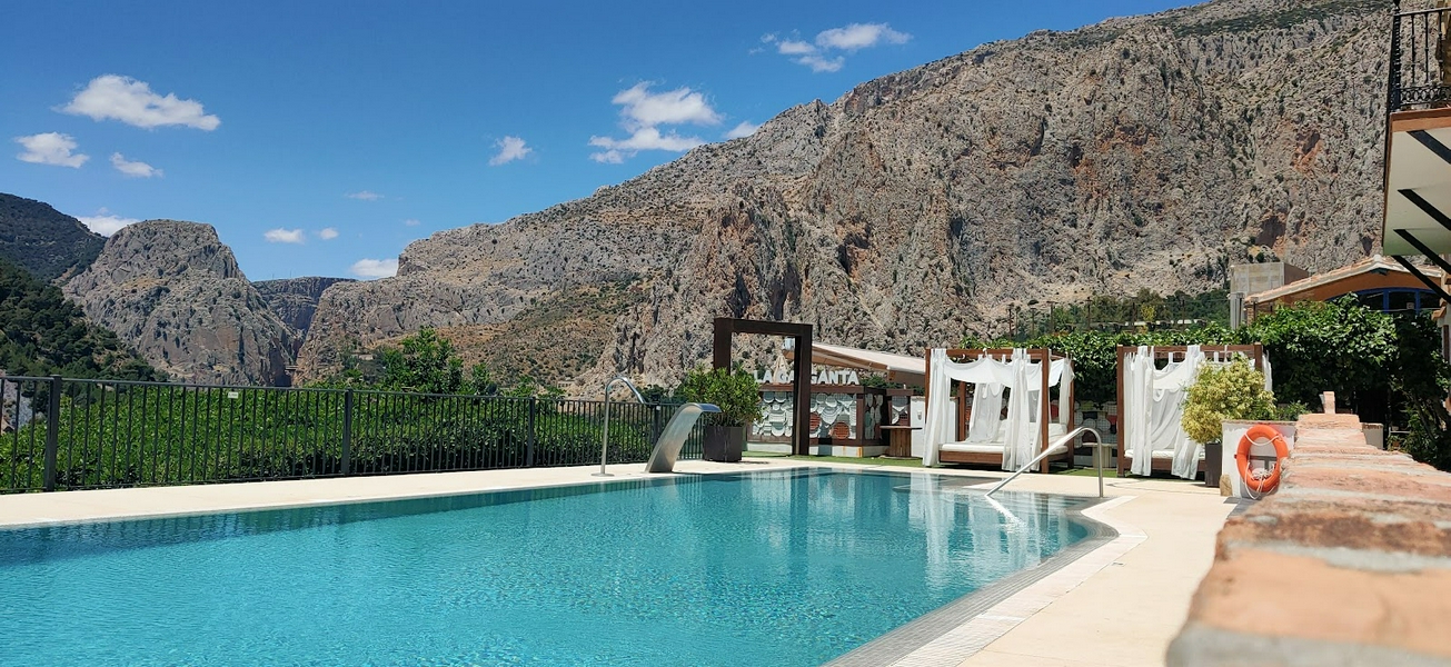 Group activities in a rustic outdoor setting at La Garganta
