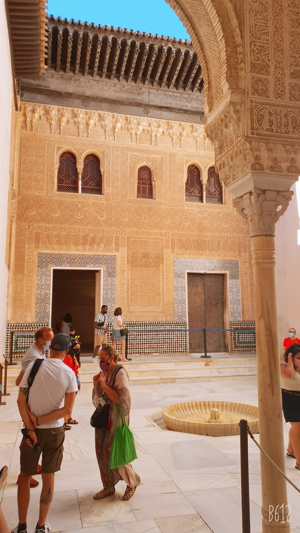 Arabian baths in the Hammam Al Ándalus 4