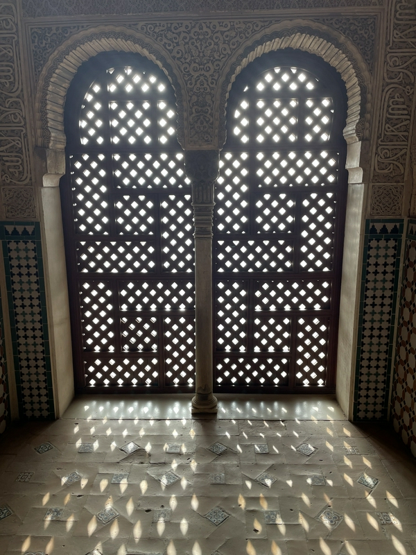 Granada, at the foot of the Sierra Nevada 1