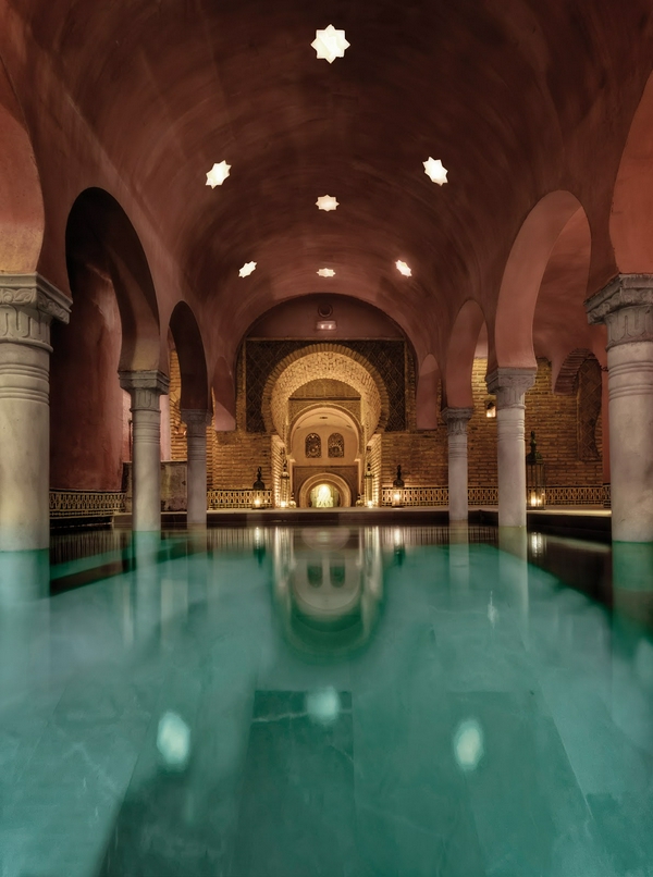 Arabian baths in the Hammam Al Ándalus hero