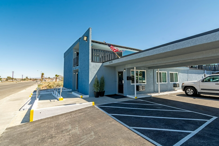 Motel 6 Ridgecrest, CA -China Lake hero