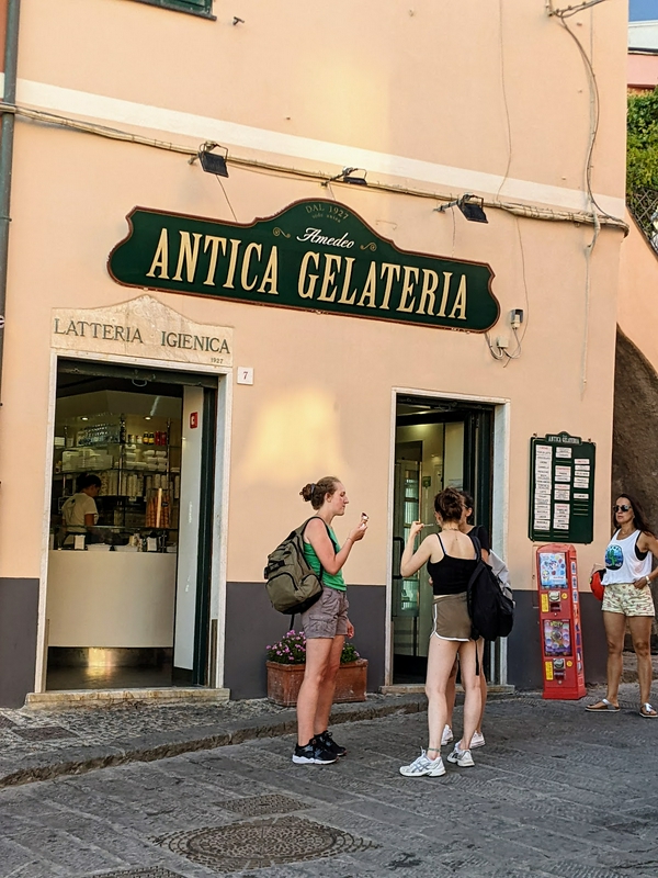 Antica Gelateria Amedeo 2